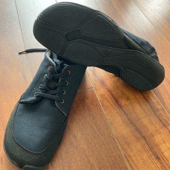 Wildling Blackbird Barefoot shoes - Picture 2 of 3